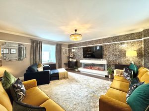 Photo 13- click for photo gallery